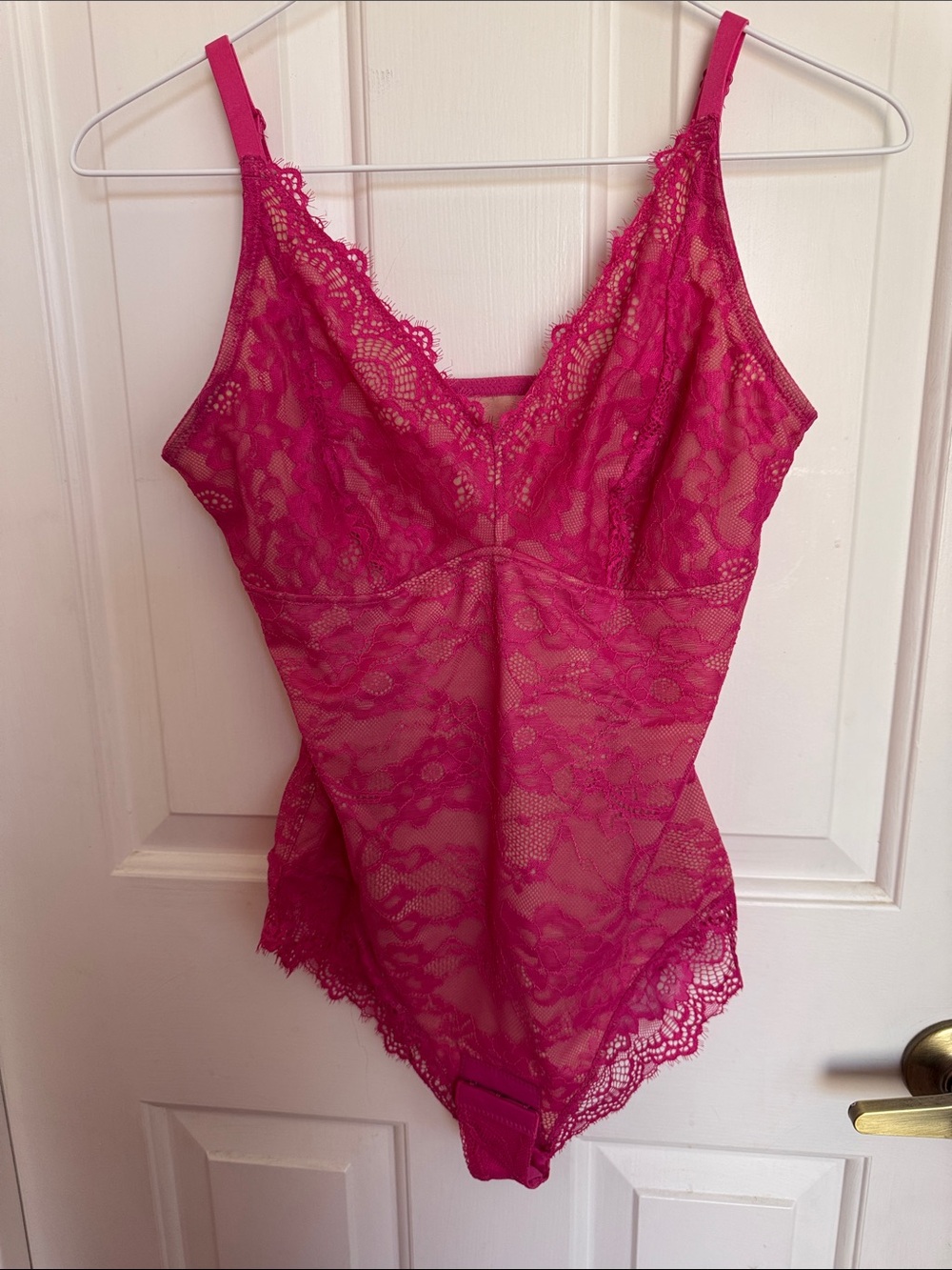 Women's Lace Bodysuit in Hot Pink NWOT